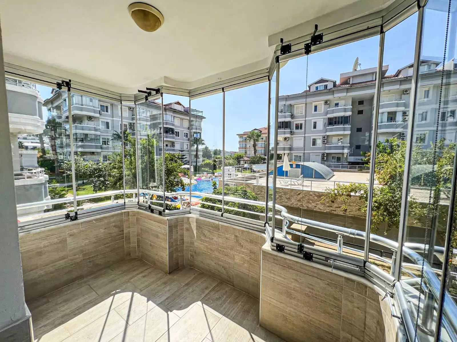 Flat 120m² in Turkey, Oba. Priced at 159500€ rent photo-14