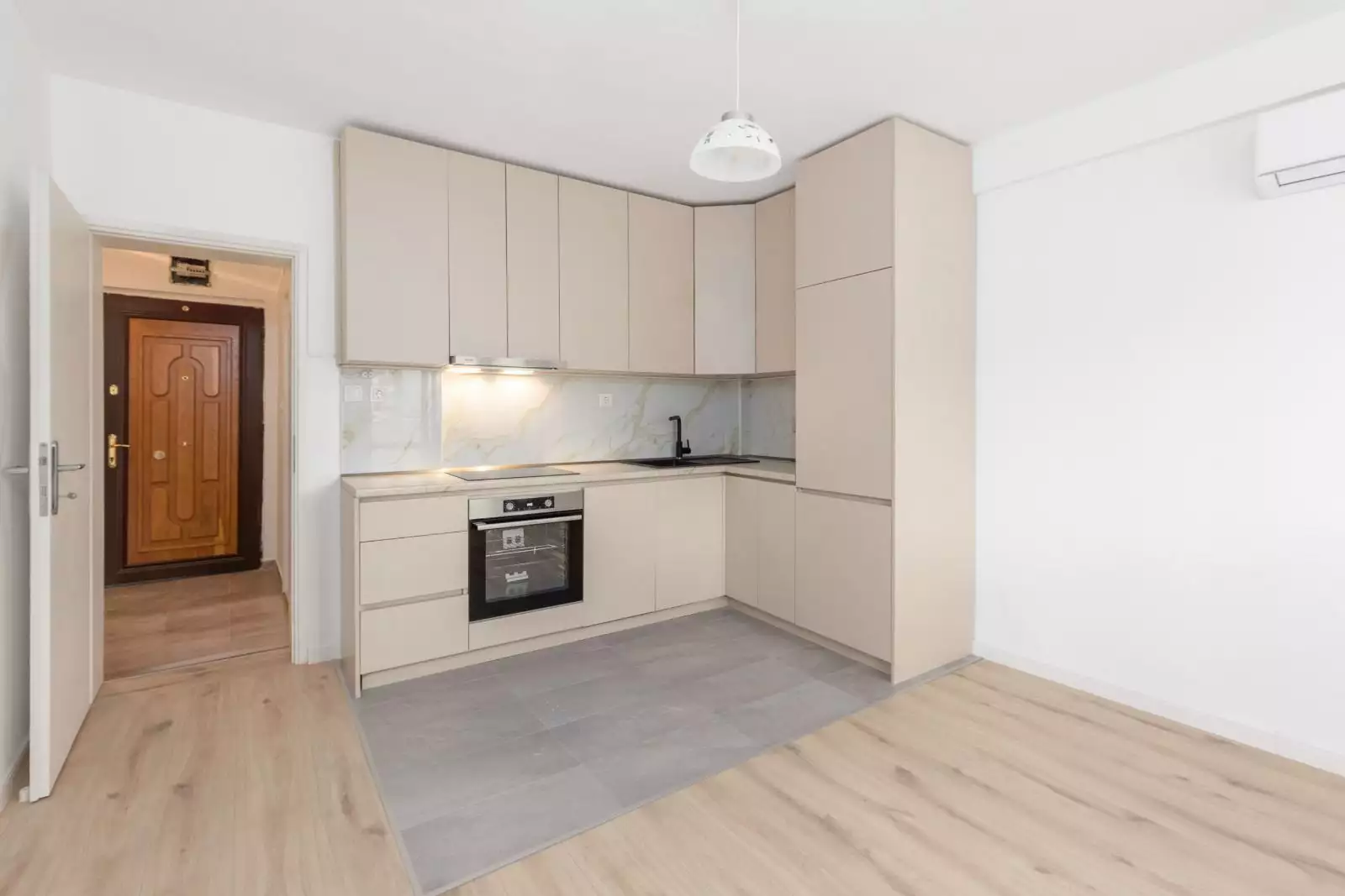 Flat 48m² in Montenegro, Bar. Priced at 130000€ rent photo-1