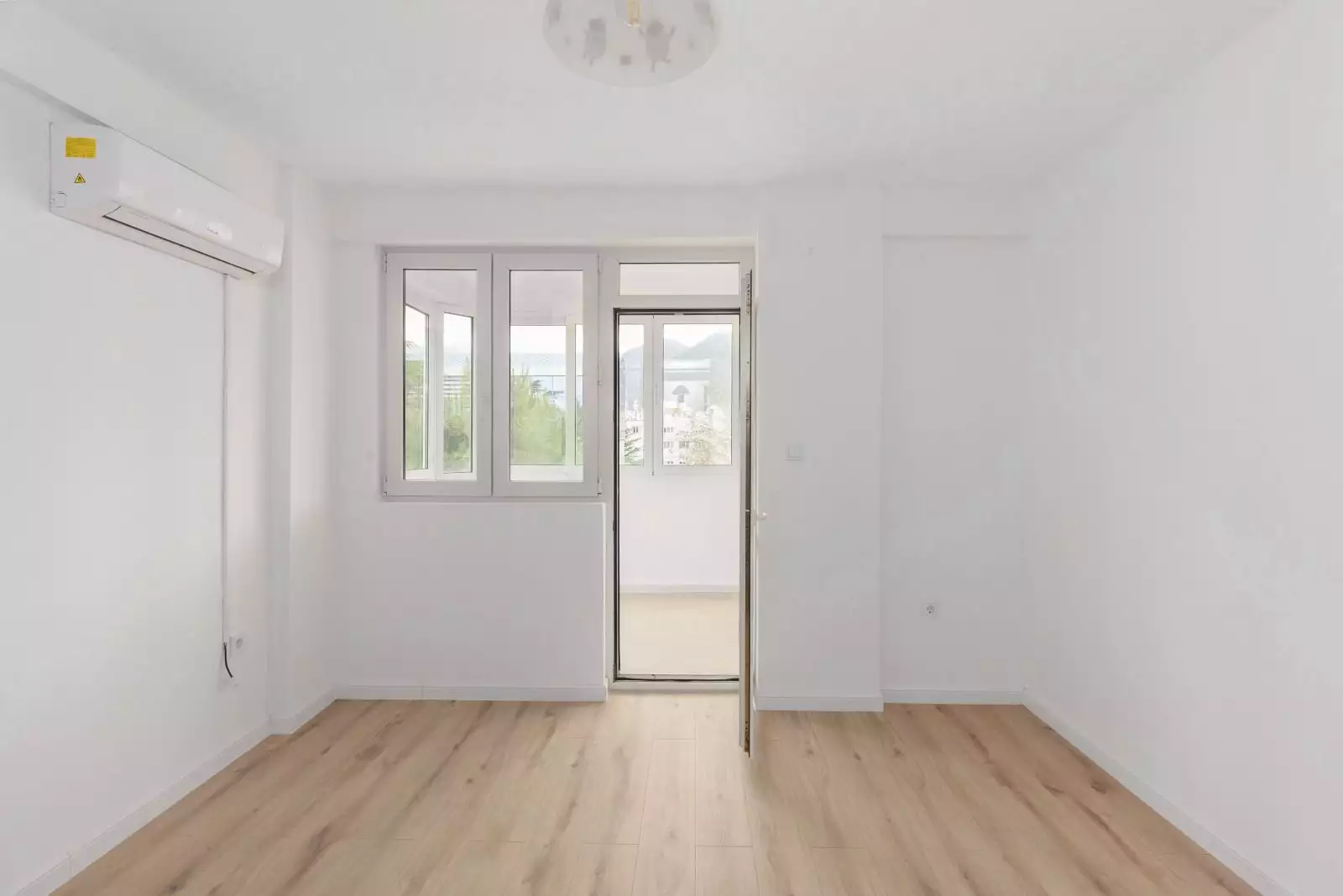 Flat 48m² in Montenegro, Bar. Priced at 130000€ rent photo-11