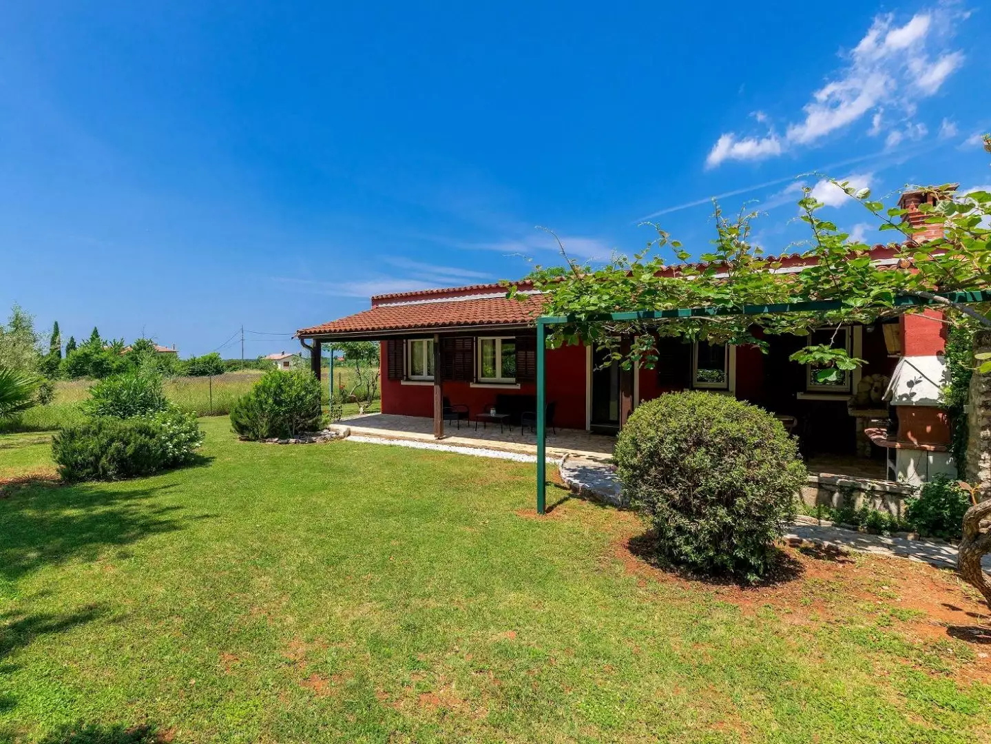 Villa 382m² in Croatia, Buje. Priced at 780000€ rent photo-10