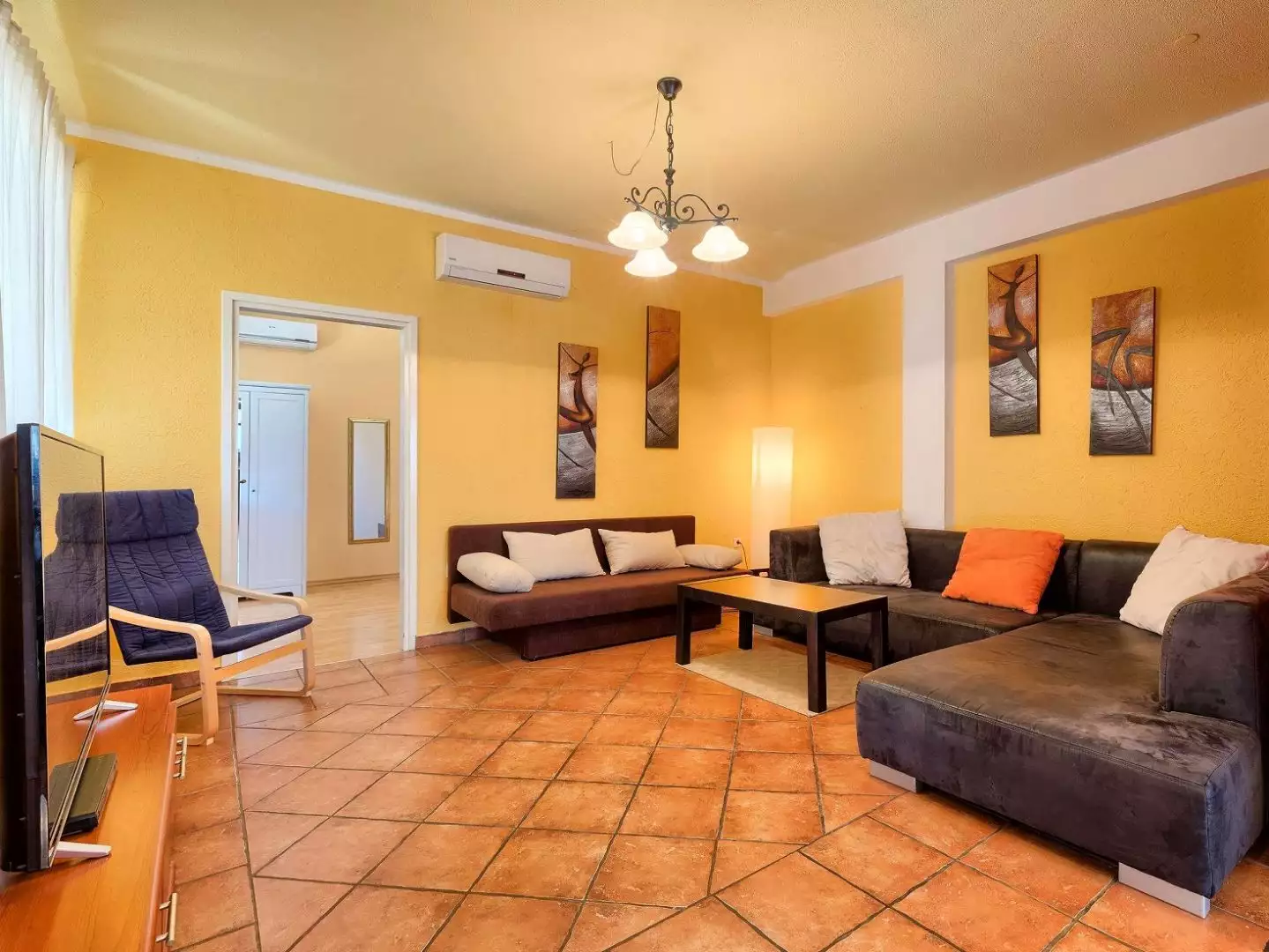 Villa 382m² in Croatia, Buje. Priced at 780000€ rent photo-17