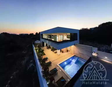 Buy in Croatia for 690000€