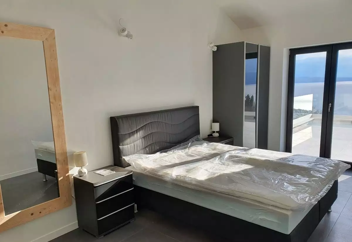 Villa 239m² in Croatia, Kostrena. Priced at 1950000€ rent photo-12