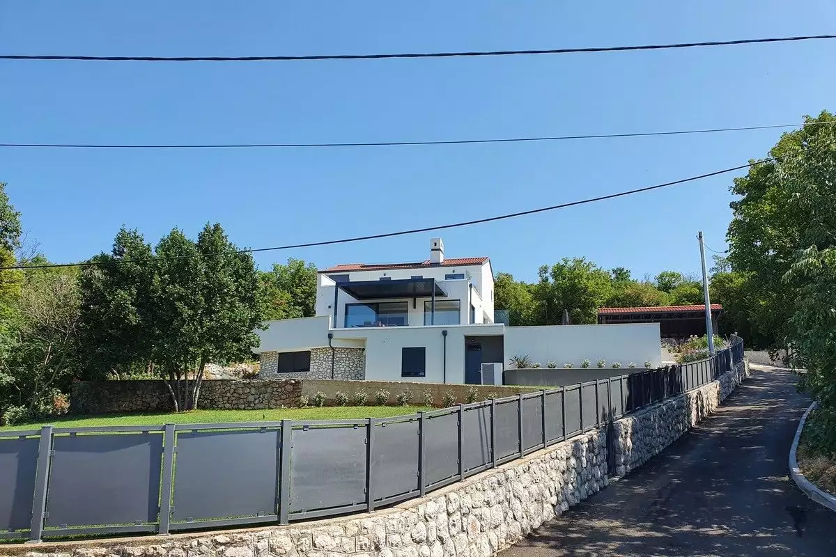 Villa 239m² in Croatia, Kostrena. Priced at 1950000€ rent photo-17