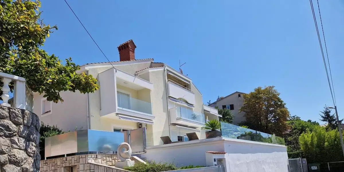 Villa 750m² in Croatia, Rijeka. Priced at 2950000€ rent photo-4