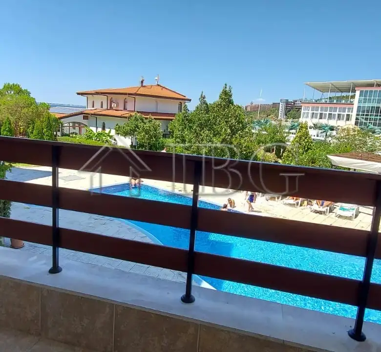 Flat 87m² in Bulgaria, Elenite. Priced at 124000€ rent photo-4