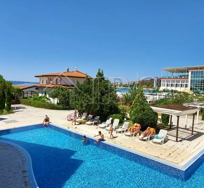 Flat 87m² in Bulgaria, Elenite. Priced at 124000€ rent photo-14