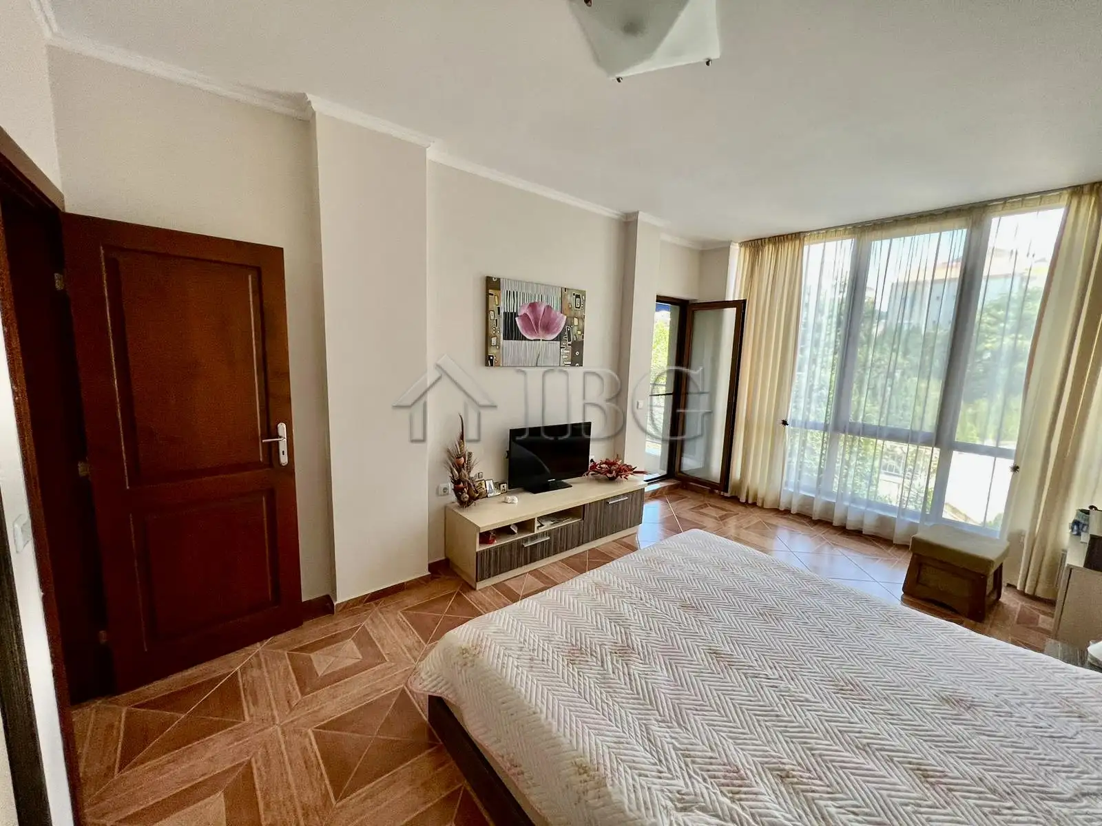 Flat 68m² in Bulgaria, Sveti Vlas. Priced at 98000€ rent photo-3