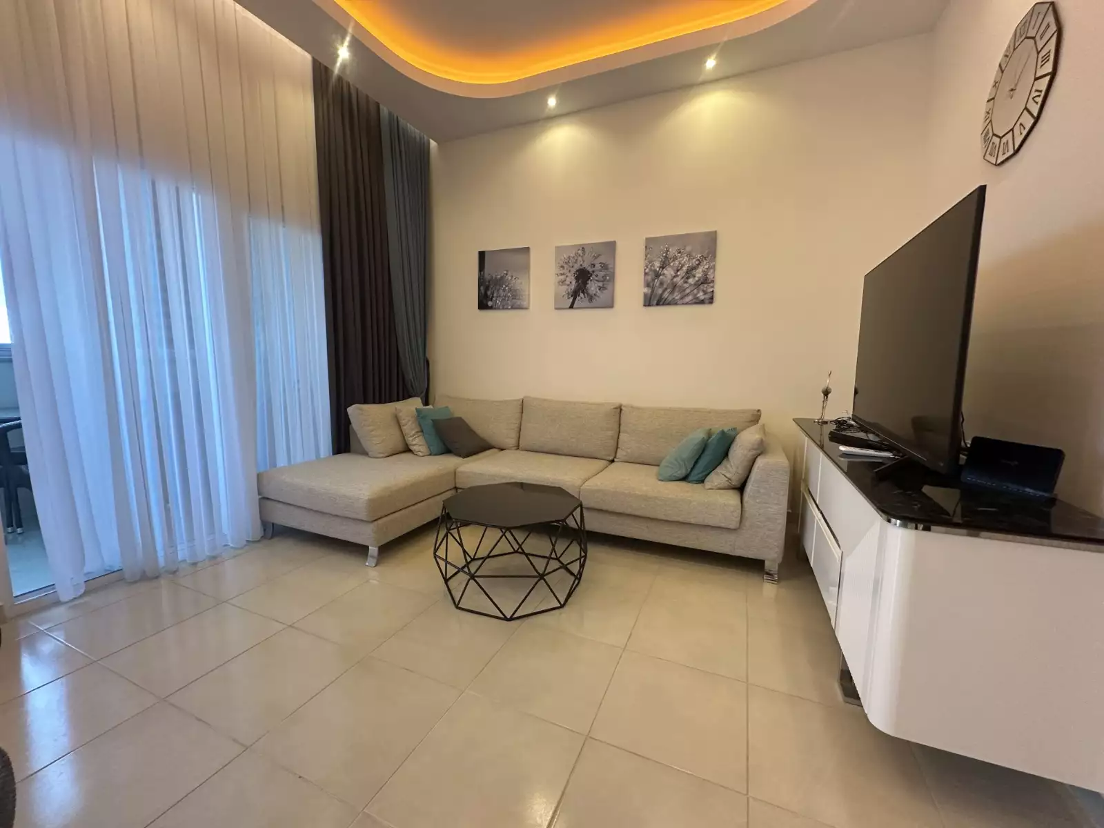 Penthouse 110m² in Turkey, Mahmutlar. Priced at 181500€ rent photo-2