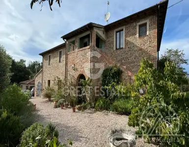 Buy in Italy for 795000€