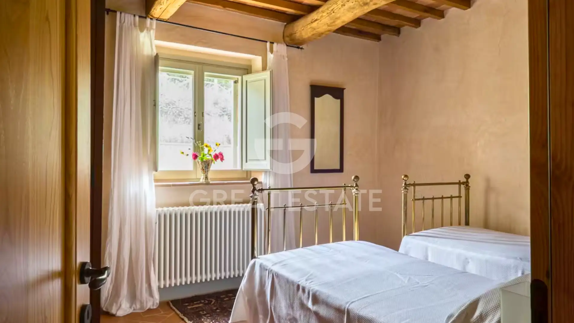 House 417m² in Italy, Perugia. Priced at 875000€ rent photo-11