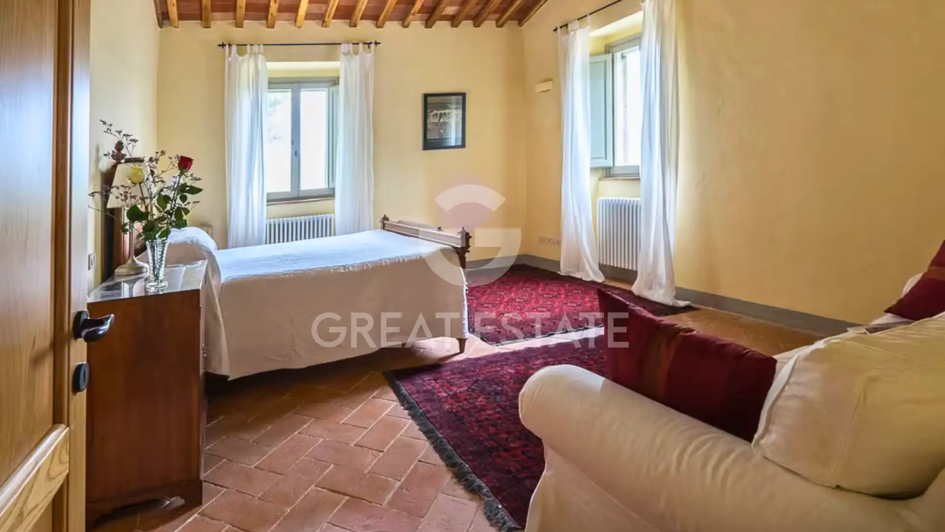 House 417m² in Italy, Perugia. Priced at 875000€ rent photo-15