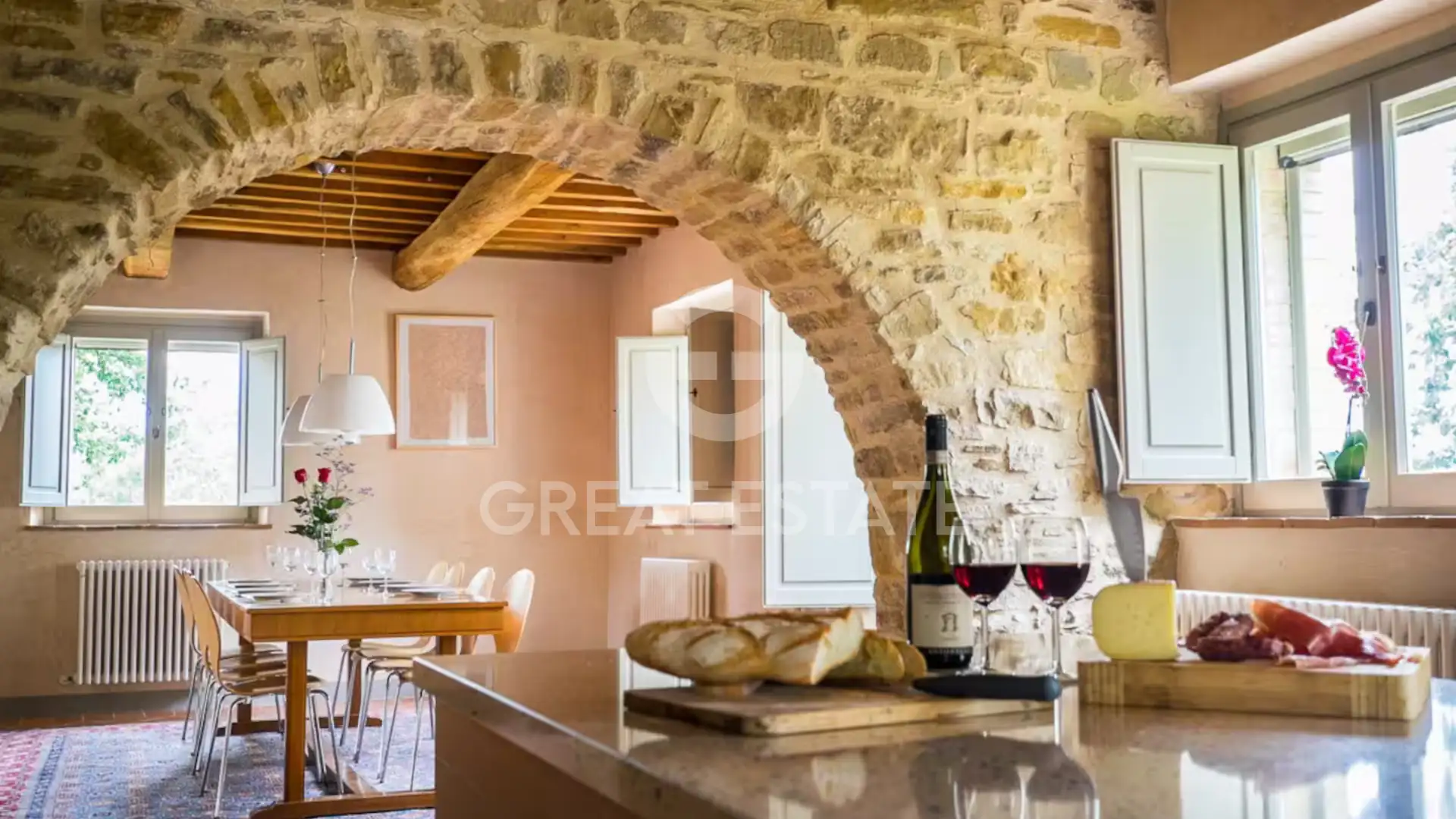 House 417m² in Italy, Perugia. Priced at 875000€ rent photo-10