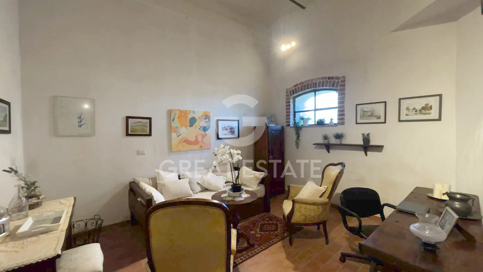 House 460m² in Italy, Siena. Priced at 950000€ rent photo-15