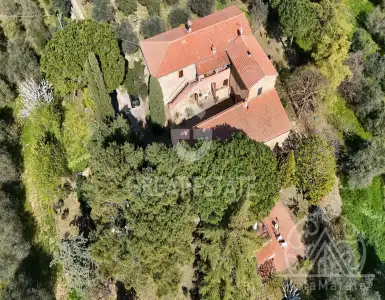 Buy in Italy for 950000€