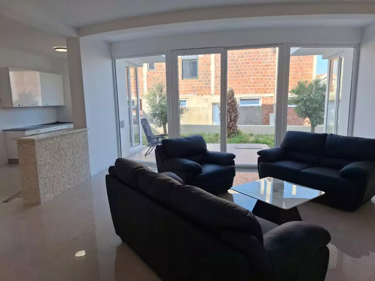 House 454m² in Montenegro, Krasici. Priced at 350000€ rent photo-8