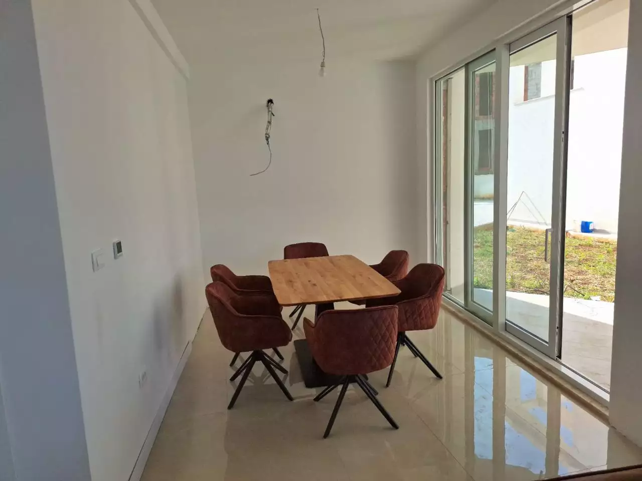House 454m² in Montenegro, Krasici. Priced at 350000€ rent photo-16