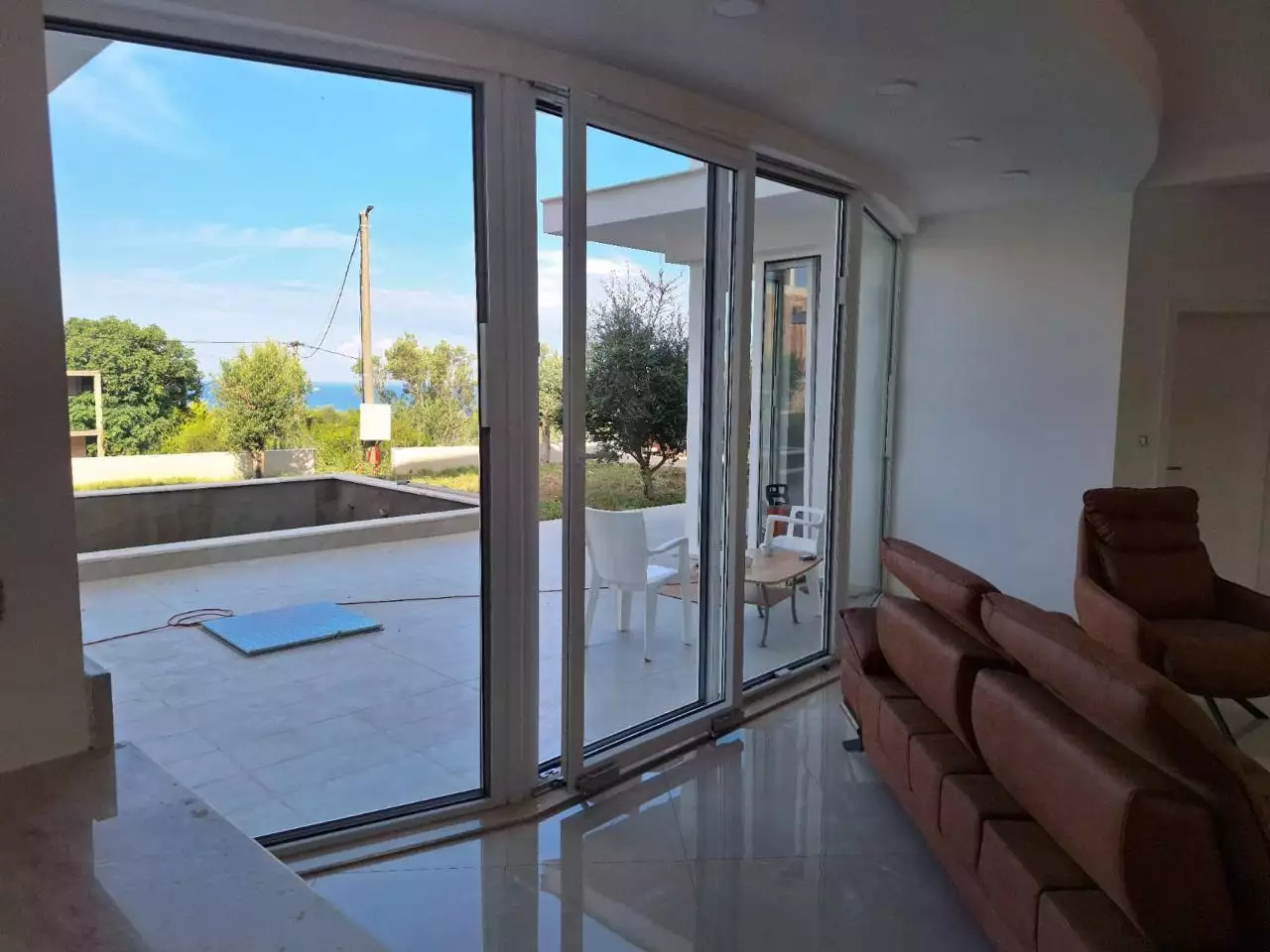 House 454m² in Montenegro, Krasici. Priced at 350000€ rent photo-22