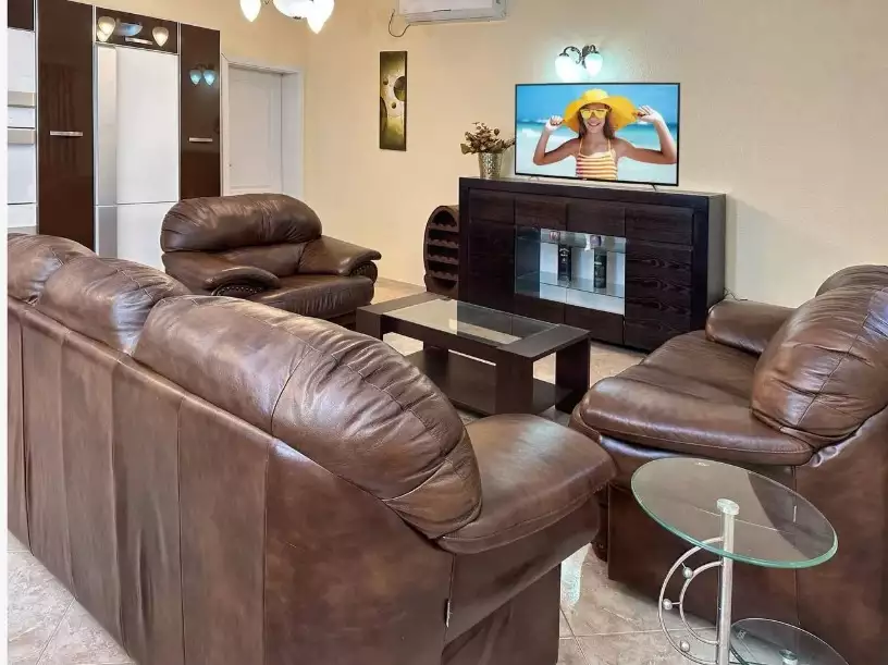 House 150m² in Montenegro, Sutomore. Priced at 220000€ rent photo-15