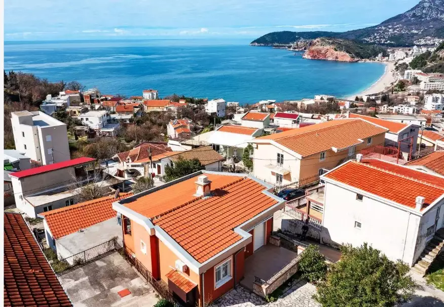 House 128m² in Montenegro, Sutomore. Priced at 195000€ rent photo-2