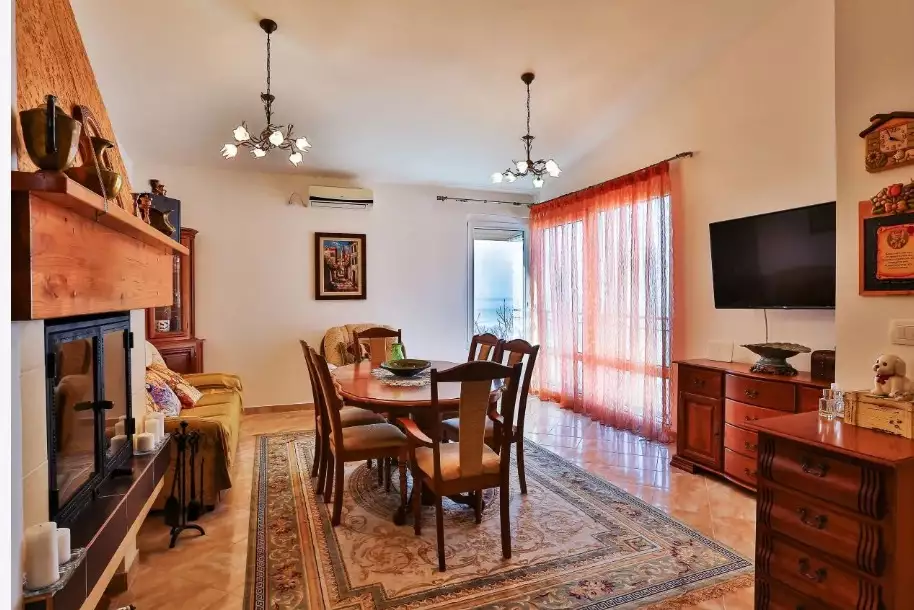 House 128m² in Montenegro, Sutomore. Priced at 195000€ rent photo-4
