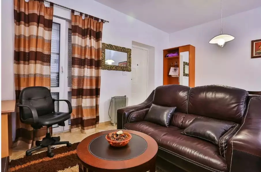 House 128m² in Montenegro, Sutomore. Priced at 195000€ rent photo-6