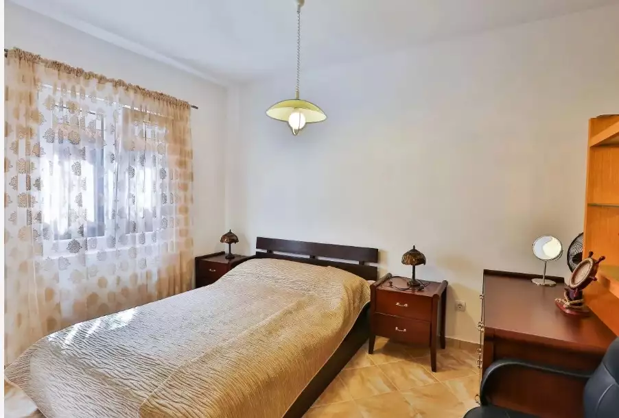 House 128m² in Montenegro, Sutomore. Priced at 195000€ rent photo-8