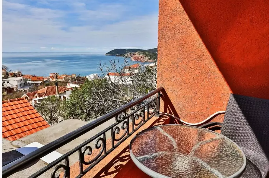 House 128m² in Montenegro, Sutomore. Priced at 195000€ rent photo-9