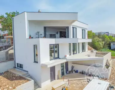 Buy in Croatia for 995000€