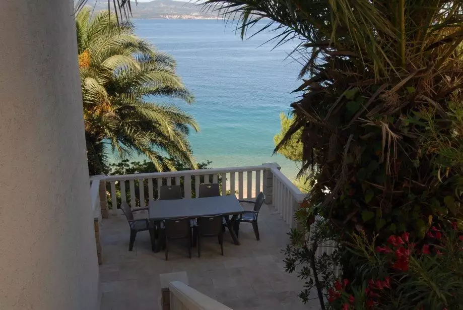 Villa 200m² in Croatia, Nemira. Priced at 1100000€ rent photo-10