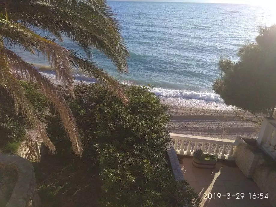 Villa 200m² in Croatia, Nemira. Priced at 1100000€ rent photo-16
