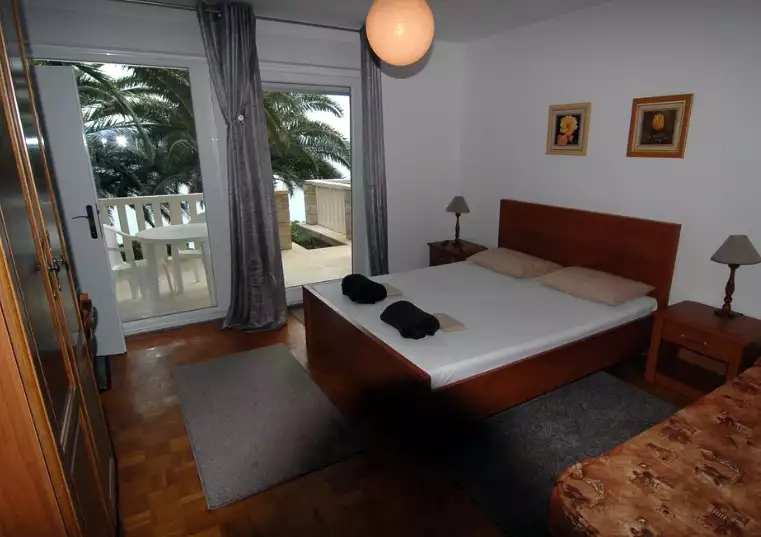 Villa 200m² in Croatia, Nemira. Priced at 1100000€ rent photo-22