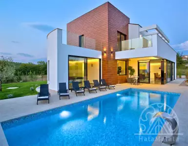 Buy in Croatia for 1800000€