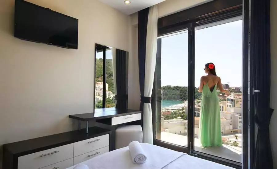Flat 83m² in Montenegro, Becici. Priced at 360000€ rent photo-3