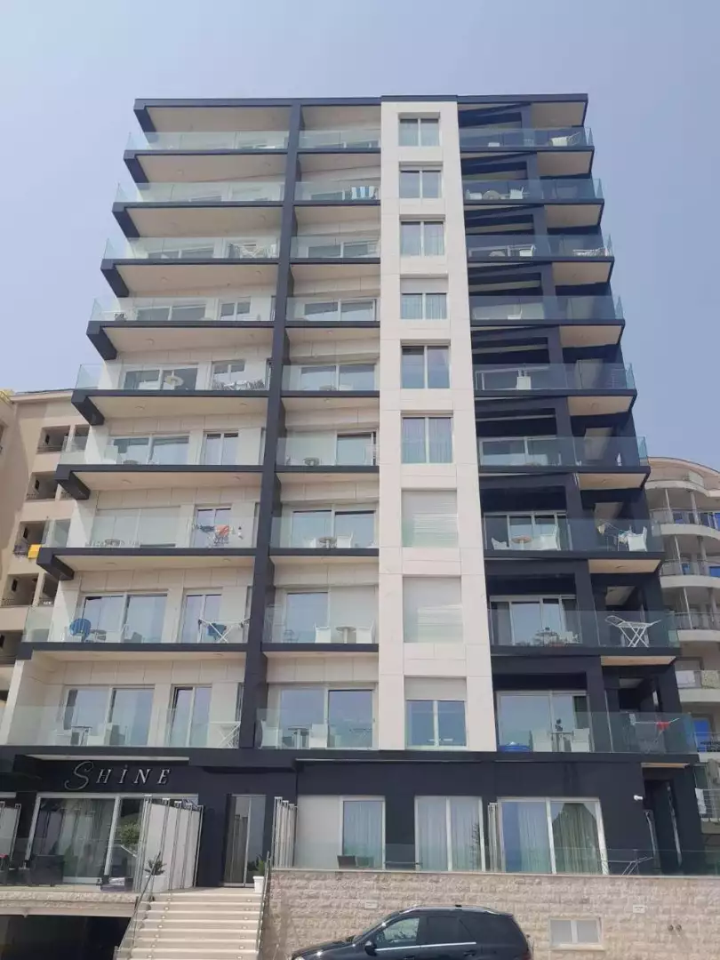Flat 83m² in Montenegro, Becici. Priced at 360000€ rent photo-9