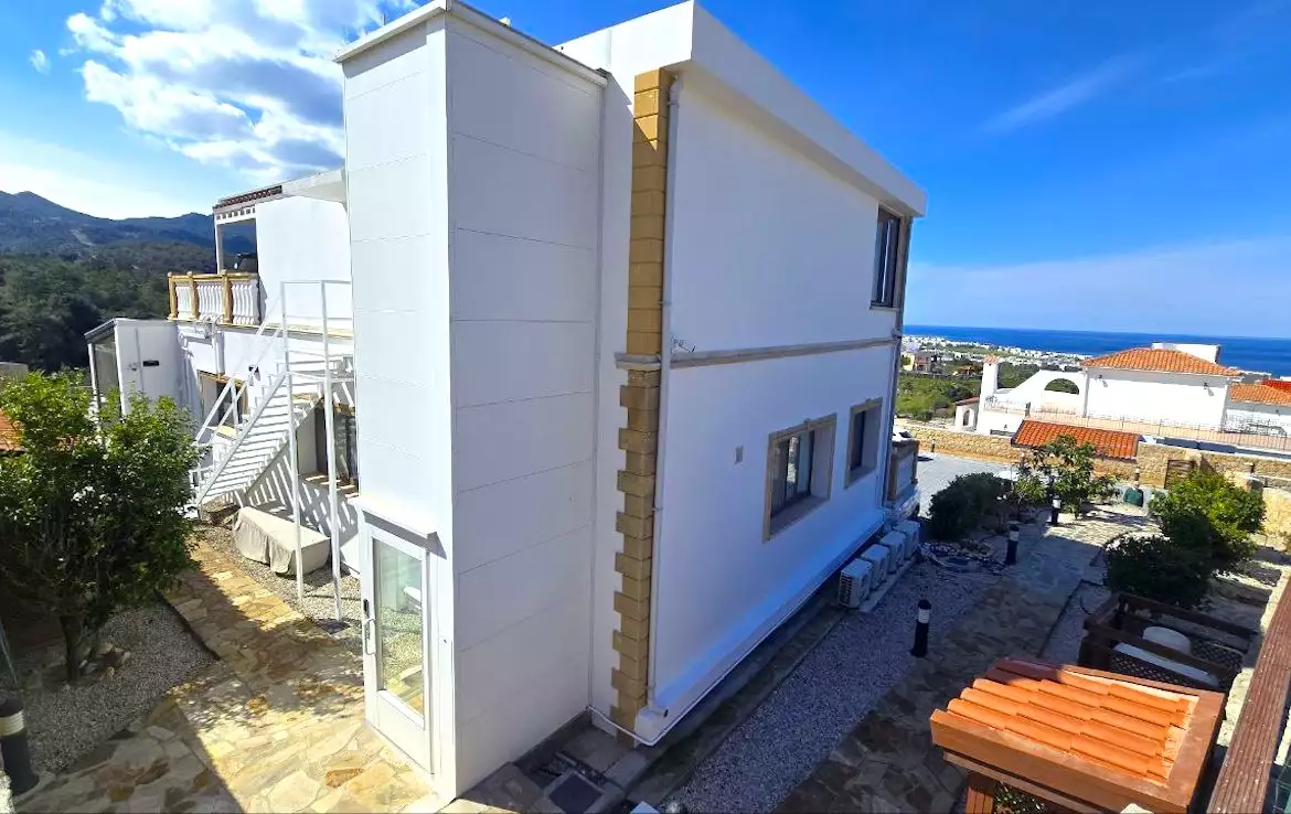 Villa 275m² in Cyprus, Esentepe. Priced at 620100€ rent photo-5