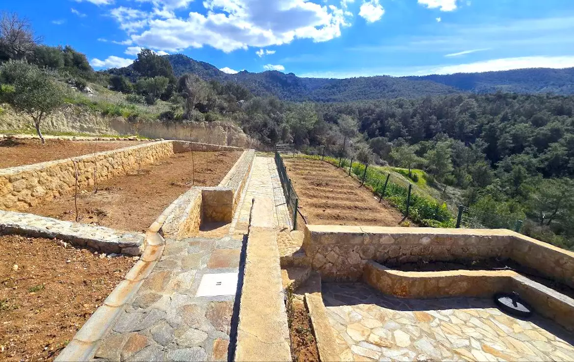 Villa 275m² in Cyprus, Esentepe. Priced at 620100€ rent photo-9