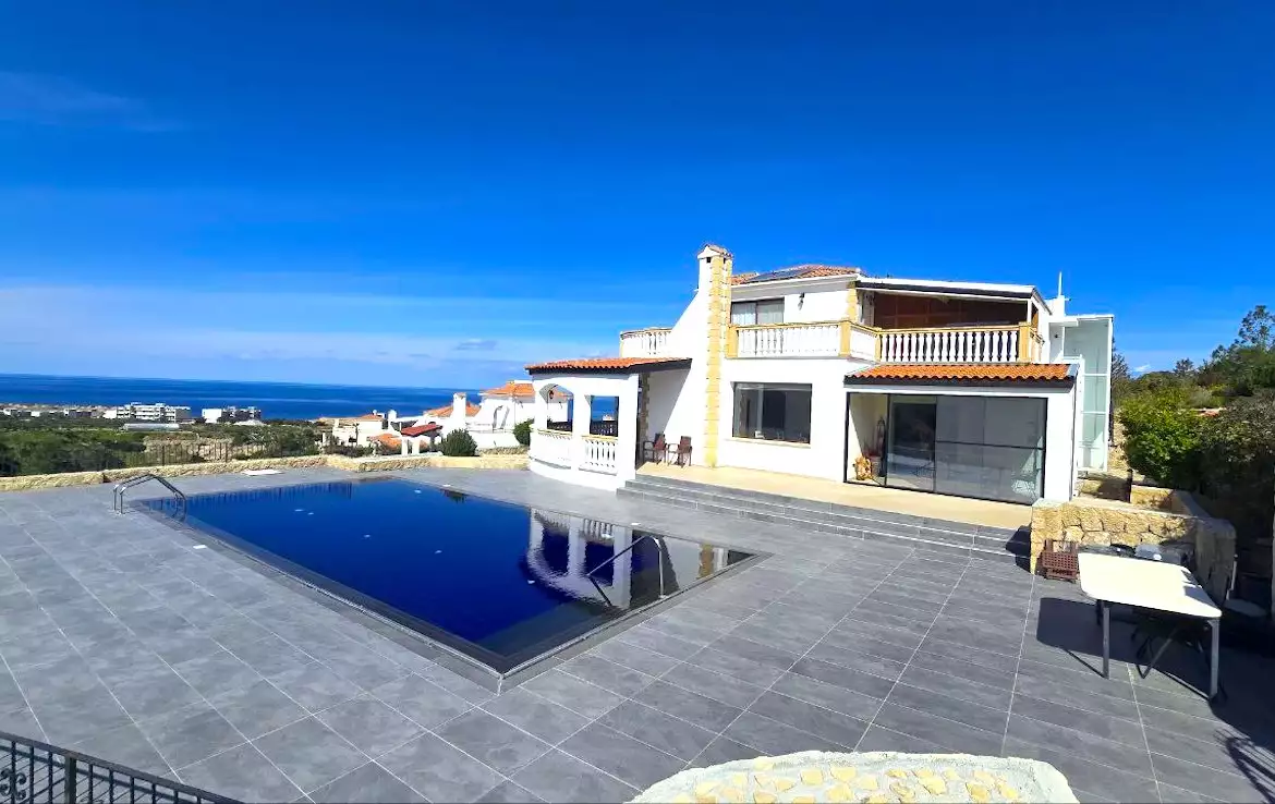 Villa 275m² in Cyprus, Esentepe. Priced at 620100€ rent photo-10