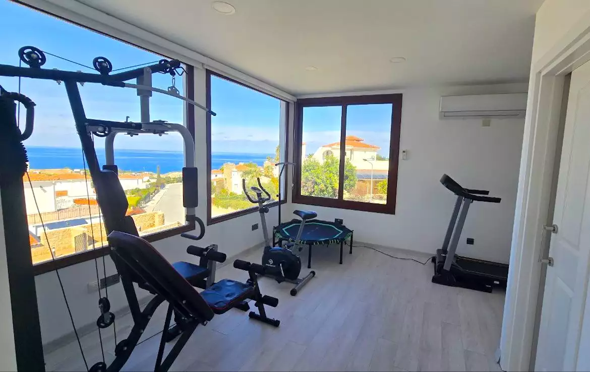 Villa 275m² in Cyprus, Esentepe. Priced at 620100€ rent photo-12