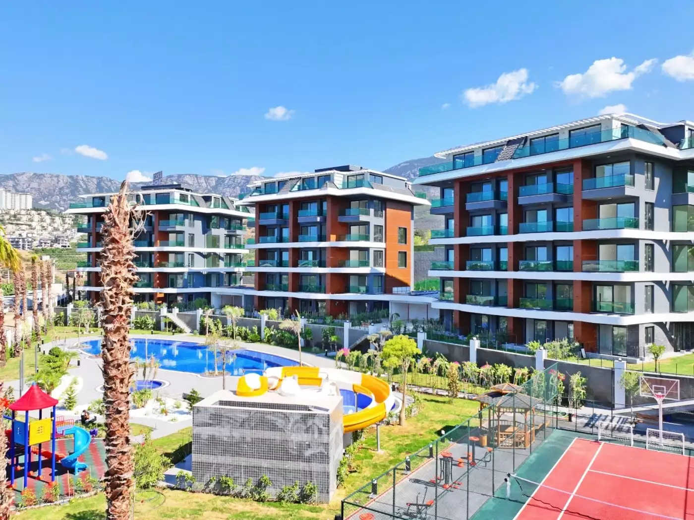Flat 55m² in Turkey, Kargicak. Priced at 100000€ rent photo-1
