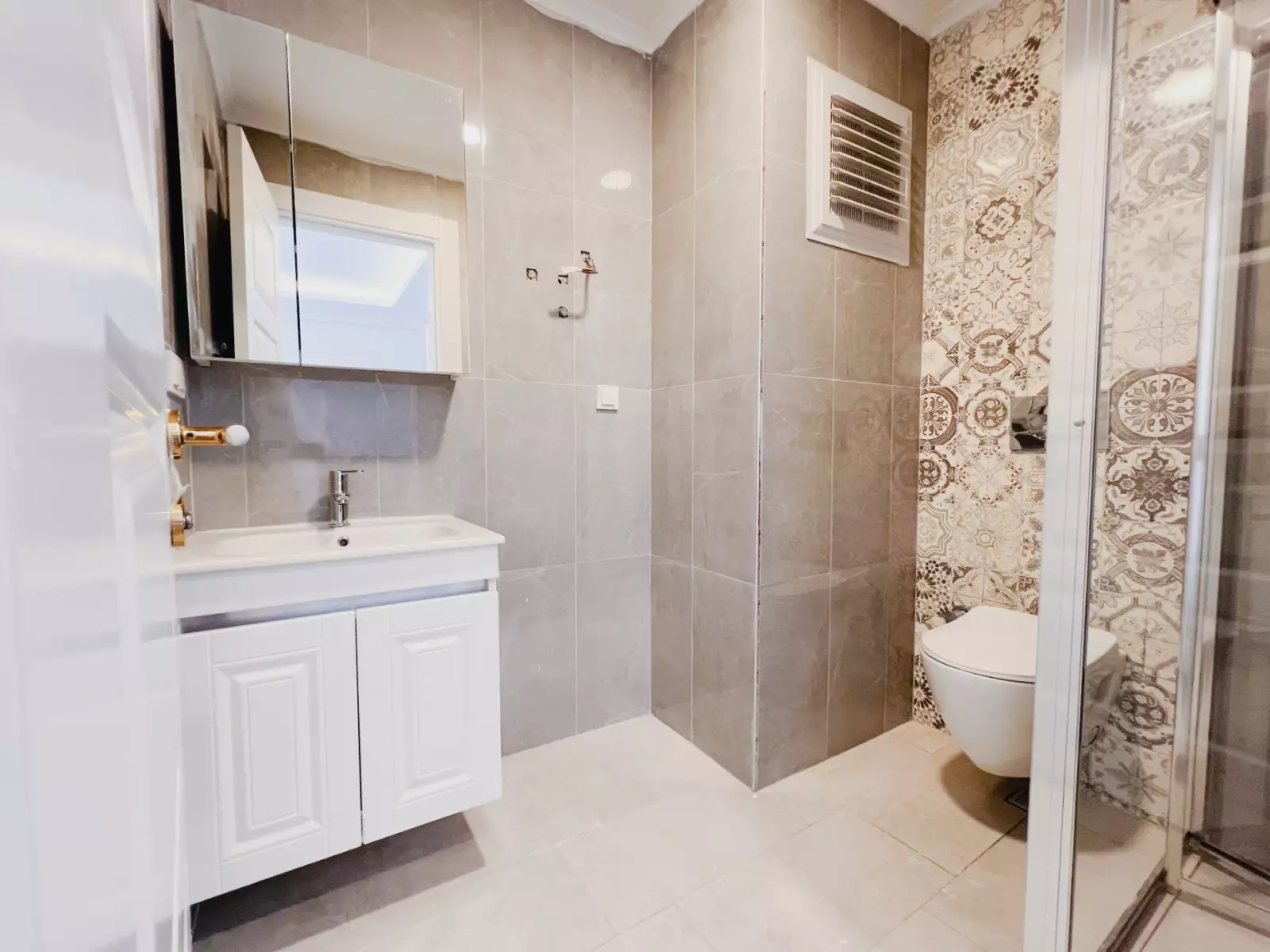 Flat 55m² in Turkey, Mahmutlar. Priced at 82500€ rent photo-7