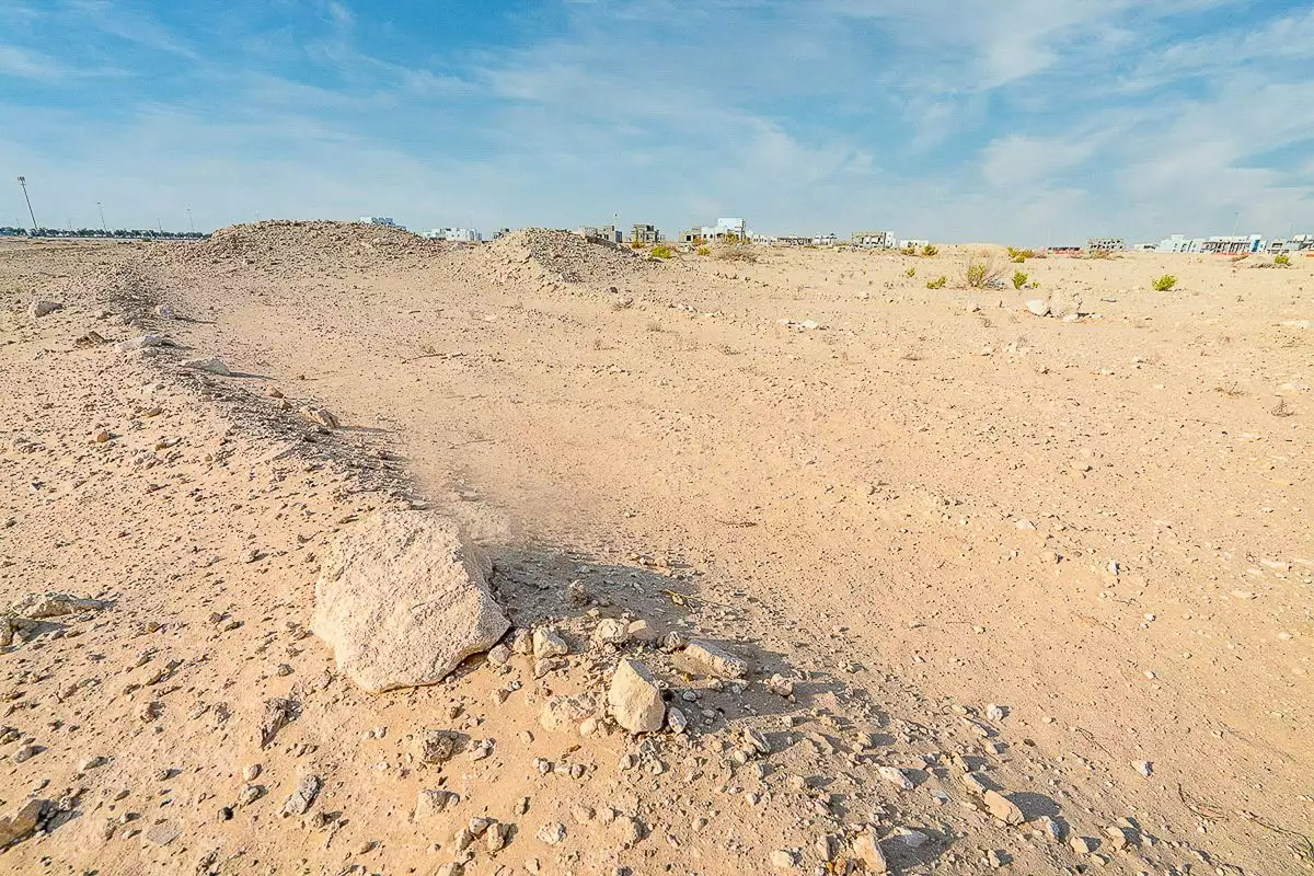 Land 982m² in UAE, Abu Dhabi. Priced at 1384144€ rent photo-11