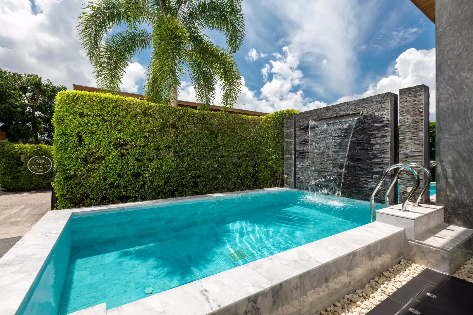 Townhouse 118m² in Thailand, Phuket. Priced at 187000€ rent photo-4
