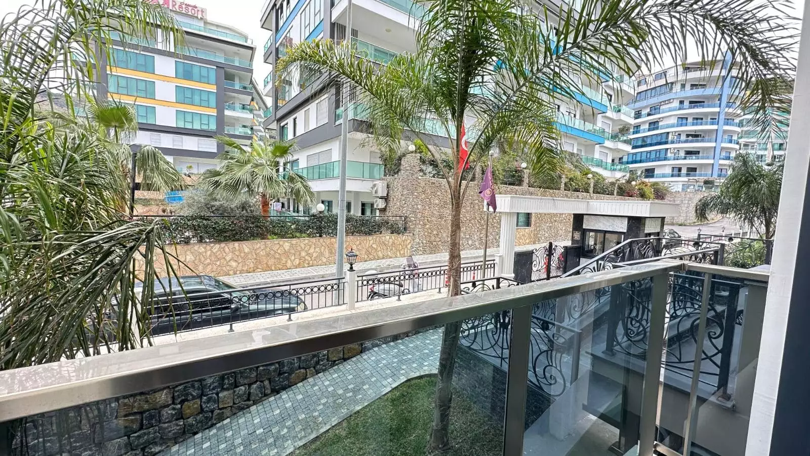 Flat 110m² in Turkey, Kargicak. Priced at 236500€ rent photo-16