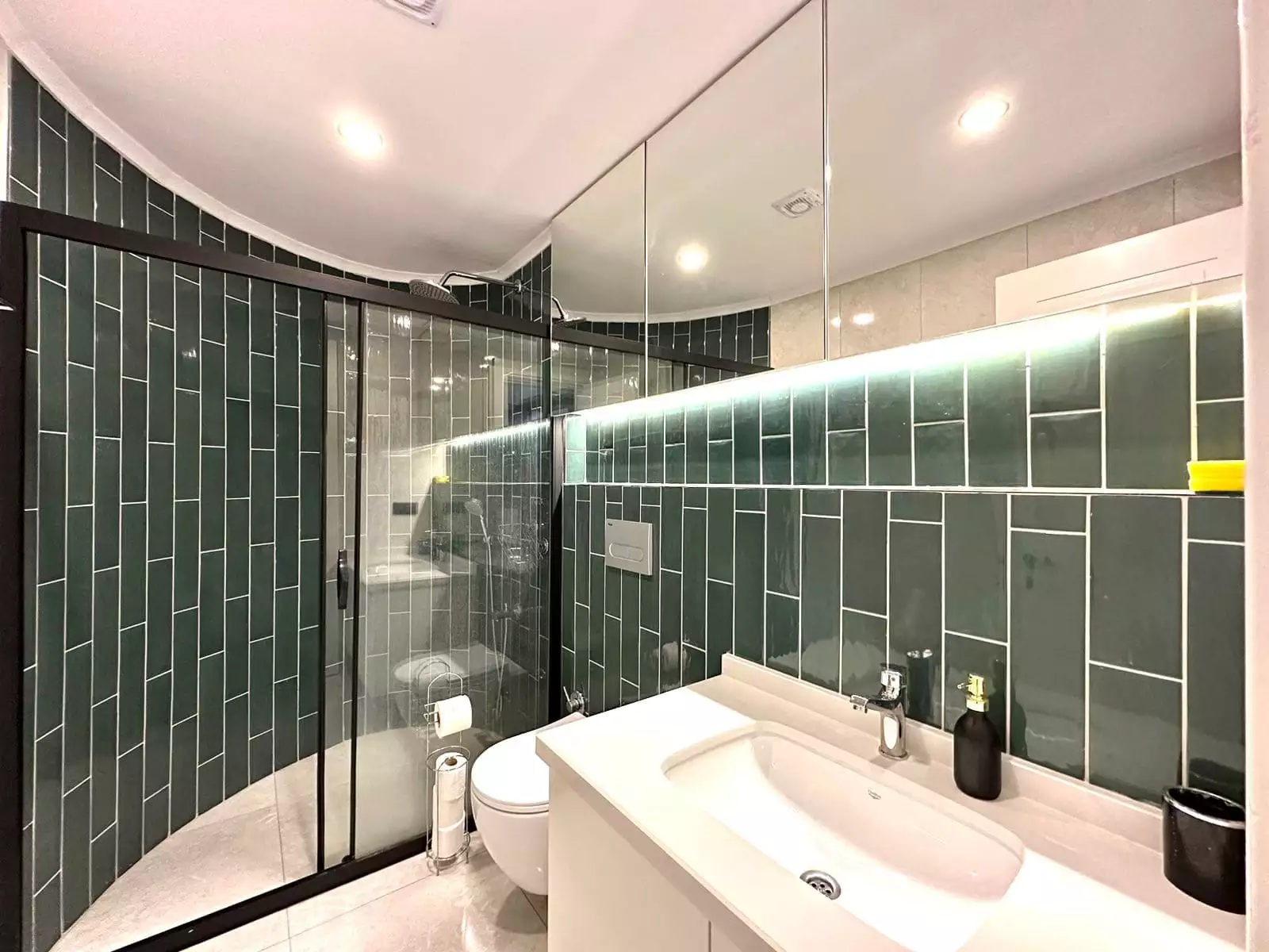 Flat 50m² in Turkey, Alania. Priced at 176000€ rent photo-12