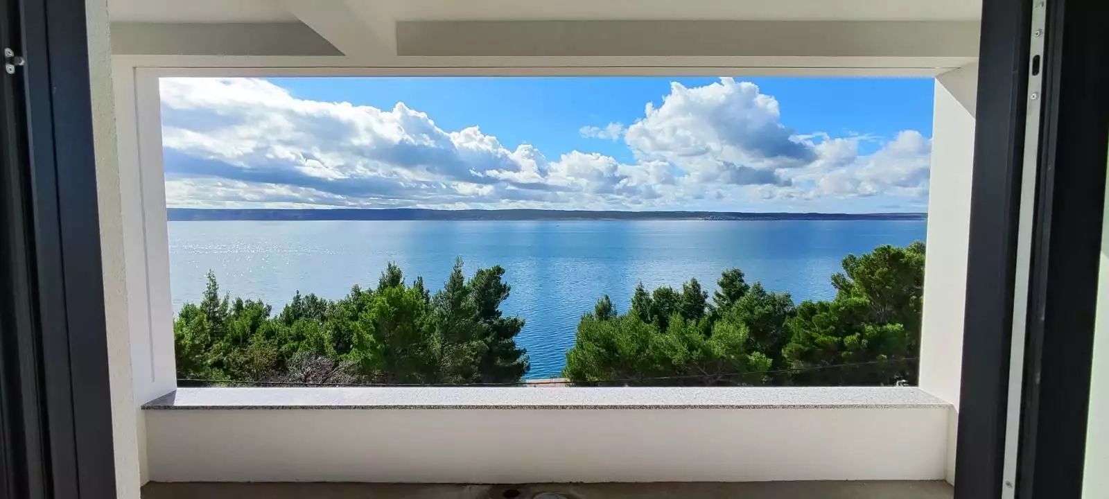 Villa 180m² in Croatia, Starigrad. Priced at 1050000€ rent photo-2