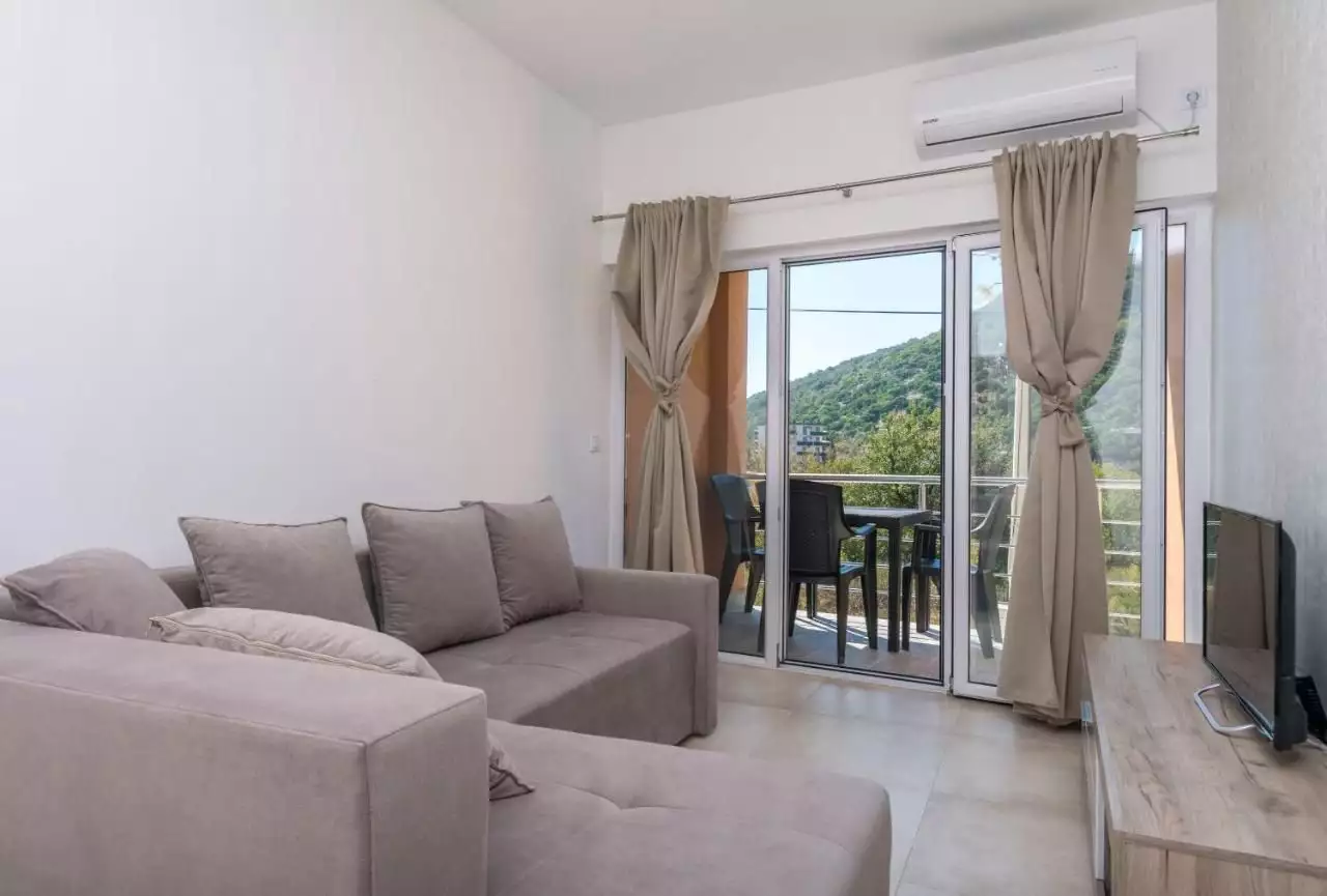 Hotels 575m² in Montenegro, Can. Priced at 800000€ rent photo-6