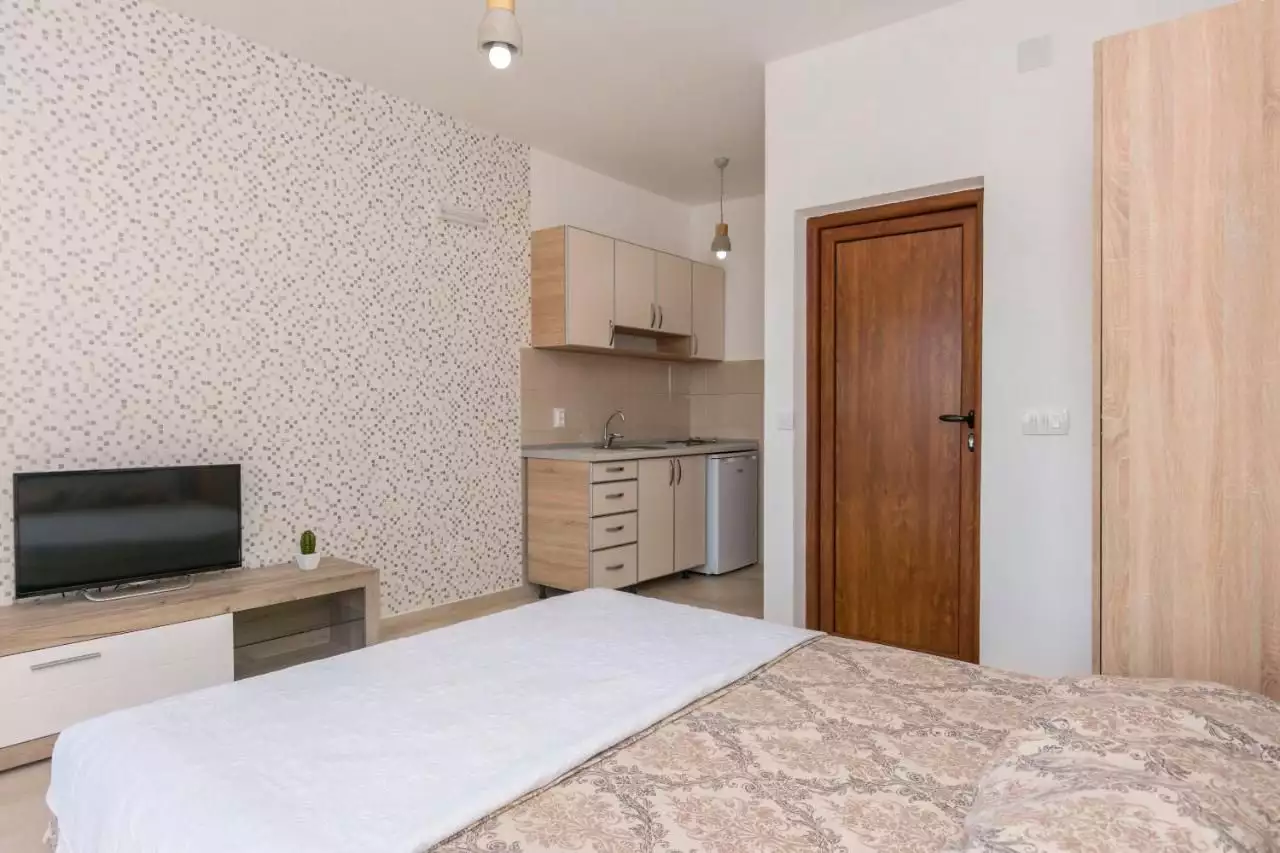 Hotels 575m² in Montenegro, Can. Priced at 800000€ rent photo-16