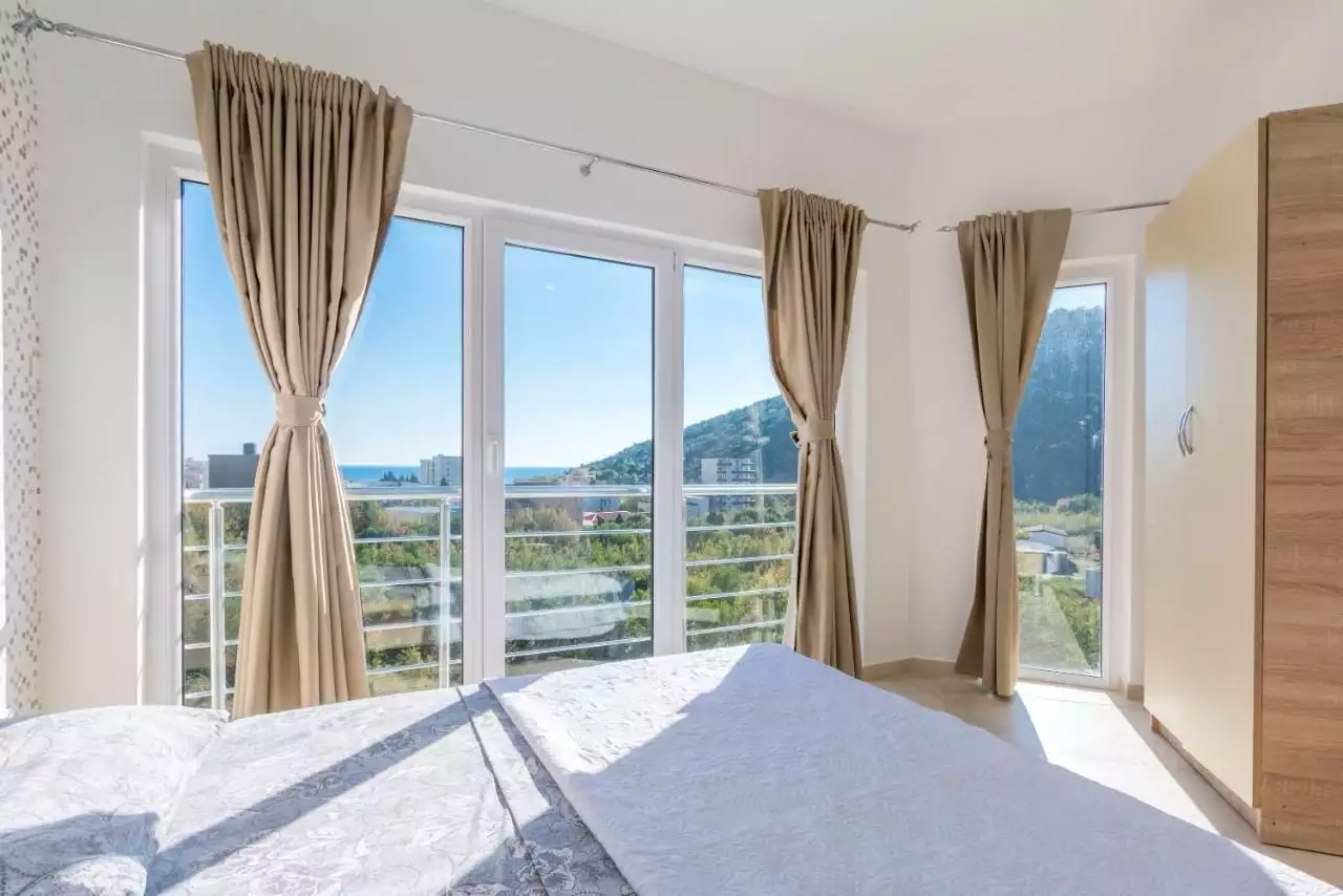 Hotels 575m² in Montenegro, Can. Priced at 800000€ rent photo-23
