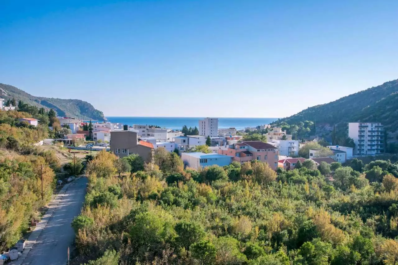 Hotels 575m² in Montenegro, Can. Priced at 800000€ rent photo-24